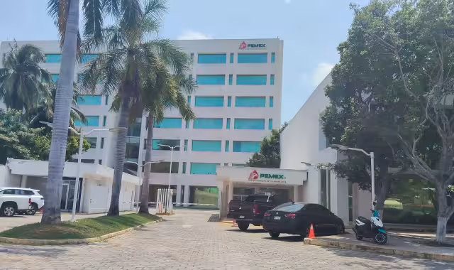 Empresarios advierten riesgo de quiebra masiva en Ciudad del Carmen