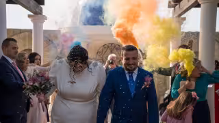 La pareja española permanece en Cancún sin apoyo de ninguna asociación