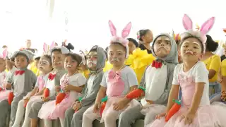 Alumnos de la David Vivas Romero presentaron bailables.