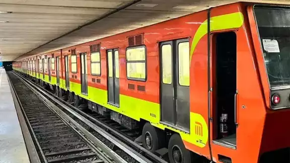 Hombre muere tras desvanecerse en la estación Indios Verdes del Metro CDMX Hombre muere tras desvanecerse en la estación Indios Verdes del Metro CDMX