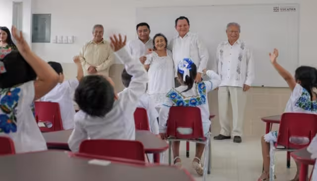 Gobierno de Yucatán fortalece la educación con visión de futuro