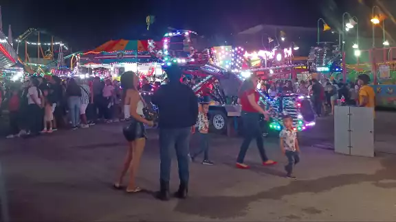 Feria de San Román en el Foro Ah Kim Pech toma vida pro festejos patrios Feria de San Román en el Foro Ah Kim Pech toma vida pro festejos patrios