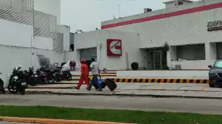 Pemex ya pagó, pero empresas carmelitas siguen sin cubrir sueldos, acusan