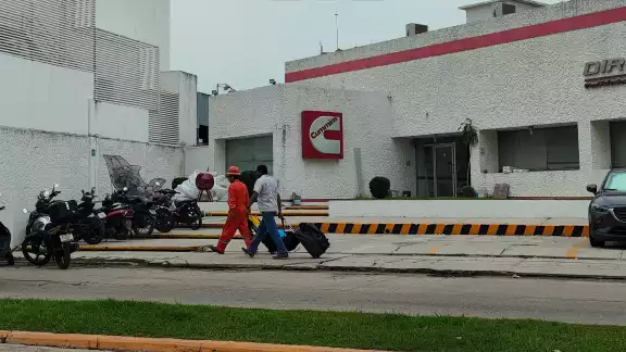 Rene Roldán denuncia simulación y cadena de impagos en sector energético de Carmen
