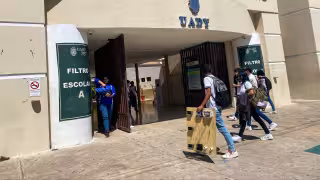 En bachillerato y licenciatura, más de 12 mil aspirantes no encontrarán un lugar en las aulas presenciales