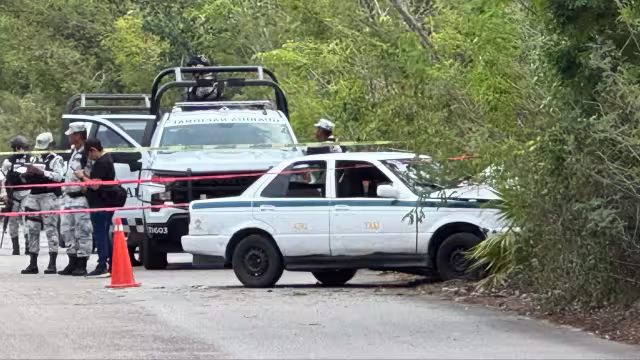 El hombre falleció por las graves lesiones al impactarse contra unos árboles