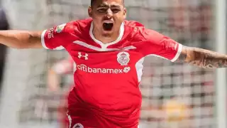 Alexis Vega tendrá que esperar varias semanas para regresar