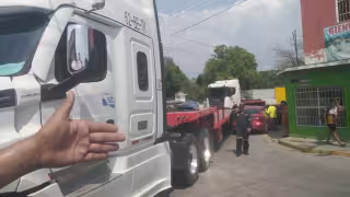 Accidentes frecuentes en calle de Sabancuy preocupan a pobladores