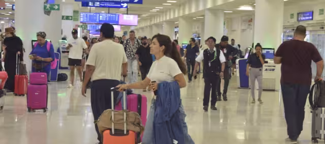 El Aeropuerto Internacional de Cancún sostuvo un día de actividad normal