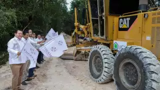 Inicia la construcción del camino X'Tut-Sisbichén: beneficiará a cinco mil habitantes de Temozón y Chemax