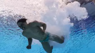  La reacción viral de Osmar Olvera: celebró el oro sin salir del agua tras derrotar a China   