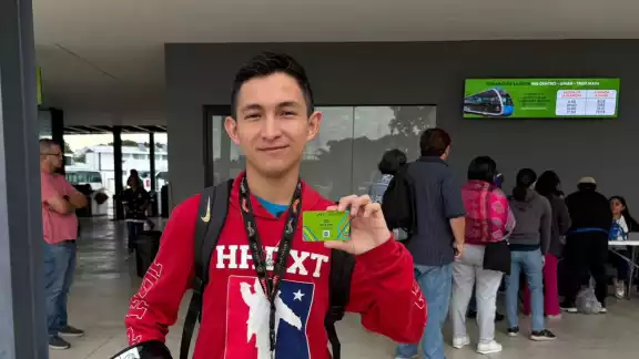 Usuarios ya cuentan con su nueva tarjeta Va y Ven Usuarios ya cuentan con su nueva tarjeta Va y Ven