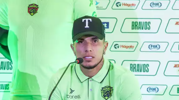 Salcedo fue presentado junto al resto de los refuerzos. Salcedo fue presentado junto al resto de los refuerzos.