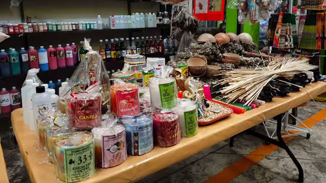 Las tiendas esotéricas están experimentando una gran demanda, especialmente en la venta de artículos para limpias y rituales