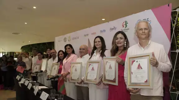 La entrega de los distintivos fue en Mérida