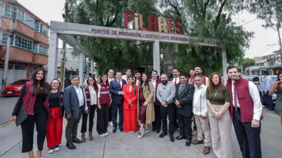 El gobernador Joaquín Díaz Mena continúa su gira en la CDMX El gobernador Joaquín Díaz Mena continúa su gira en la CDMX