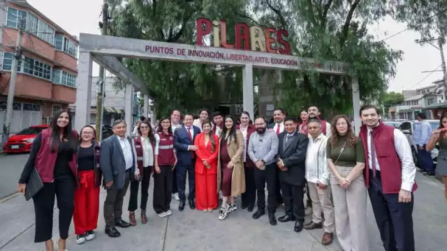 El gobernador Joaquín Díaz Mena continúa su gira en la CDMX