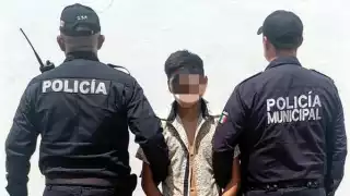 De acuerdo con el reporte, el sujeto asaltó a una mujer en un establecimiento del puerto