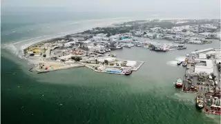 La refinería “Olmeca” en Dos Bocas fortalecerá la presencia de empresas en los puertos de Carmen y Seybaplaya.