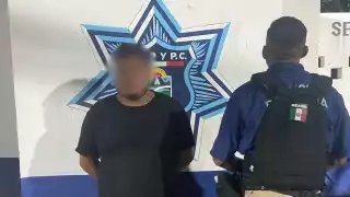 Detienen a motociclista por conducir ebrio y a exceso de velocidad en Tulum 