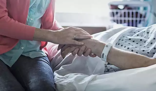 Eutanasia: entre el derecho a morir dignamente y la oposición religiosa