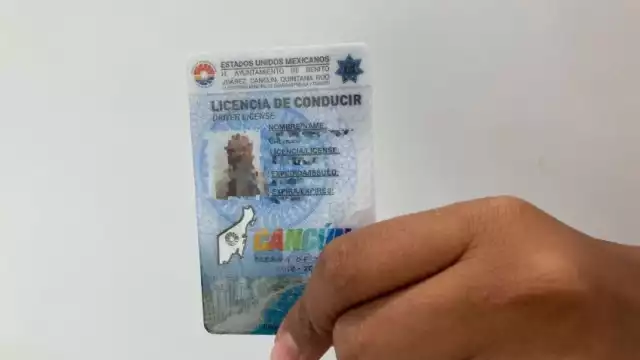 El trámite de extravío de documentos oficiales, puede ser para placas y licencia de conducir