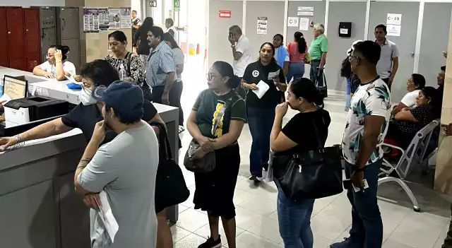 Molestia en la capital: pacientes esperan más de tres horas en clínicas del ISSSTE