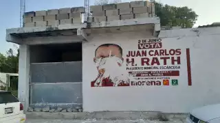 Vandalizan vehículo de un militante de Morena  en Escárcega 