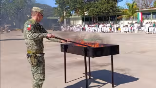 ¡Sí protesto!: voces infantiles de Campeche se comprometen al cuidado de la Bandera Mexicana
