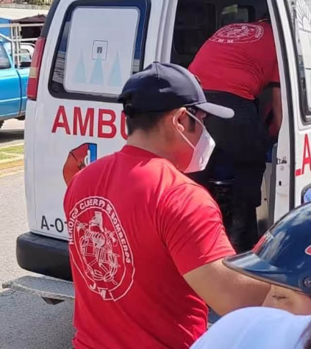 Abuelito es atropellado tras realizar compras en José María Morelos.