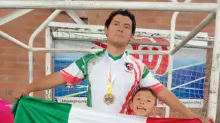 Familia de Tzucacab viajó a Colombia: Padre e hijo representó a Yucatán en campeonato internacional de taekwondo