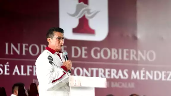 El alcalde de Bacalar, José Contreras, afirma en su Primer Informe de Gobierno que la justicia social "no es sólo discurso❞ en el municipio; ciudadanos opinan lo contrario El alcalde de Bacalar, José Contreras, afirma en su Primer Informe de Gobierno que la justicia social "no es sólo discurso❞ en el municipio; ciudadanos opinan lo contrario