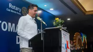 Alfonso Rodrigo Guzmán Chávez es el nuevo Presidente del Club Rotario