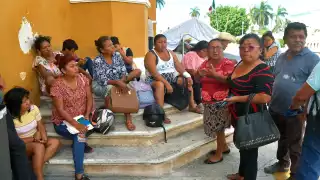 Habitantes de Ebulá insisten en agua,  también piden seguridad