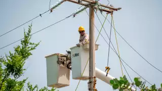Durante el mes de julio se registraron 12 apagones que han mermado la economía isleña