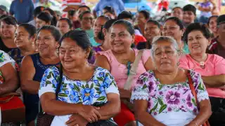 Yucatecas cobrarán la Pensión Mujeres Bienestar