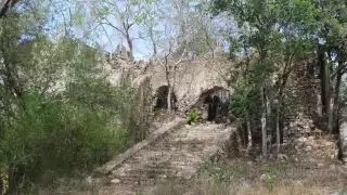 El santuario de San Mateo se cae de manera parcial al parecer por piedras robadas de las paredes