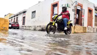 En Campeche persistirá el riesgo de lluvias debido al Ciclón Tropical Rafael, especialmente en la zona centro