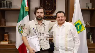 Joaquín Díaz Mena y Alejandro Svarch atendieron temas del proceso del IMSS-Bienestar