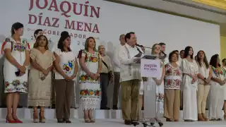 Joaquín Díaz Mena anuncia su gabinete para el periodo 2024-2030.