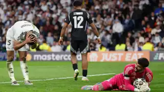 Los merengues no pudieron contra el Arsenal, que los eliminó de manera contundente (5-1 global).