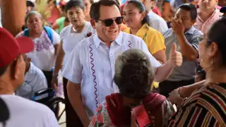 Joaquín Díaz anuncia la apertura de oficinas para la gestión de programas sociales en Motul