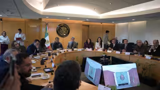 Senado aprueba reforma para reducir jornada laboral a 40 horas semanales