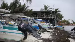 No todos los puertos se mantienen cerrados; Isla Mujeres y Playa del Carmen se mantienen abiertos