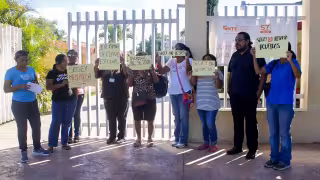La Segey busca dividir la secundaria Urzais de Mérida y cambiarle el nombre.