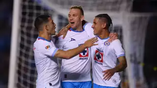 La felicidad de la victoria cementera