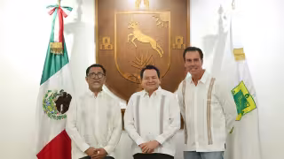 El Gobernador Díaz Mena anunció cambios en su gabinete.
