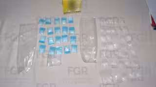Detienen a tres por presunta venta de drogas durante cateo en Progreso