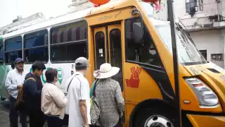 Entre las denuncias de los usuarios están el mal servicio y las condiciones de las unidades.