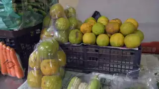 Se encarece la naranja dulce; advierten alza en hortalizas por lluvias